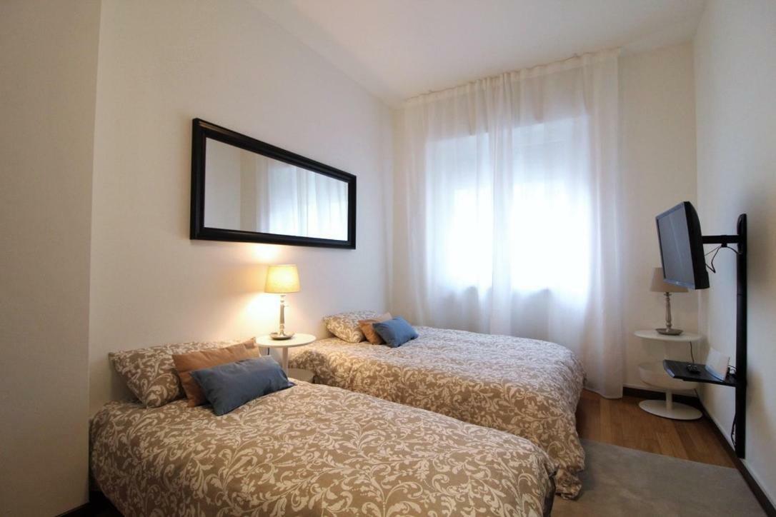 Gg Mentana Rooms Como Eksteriør bilde